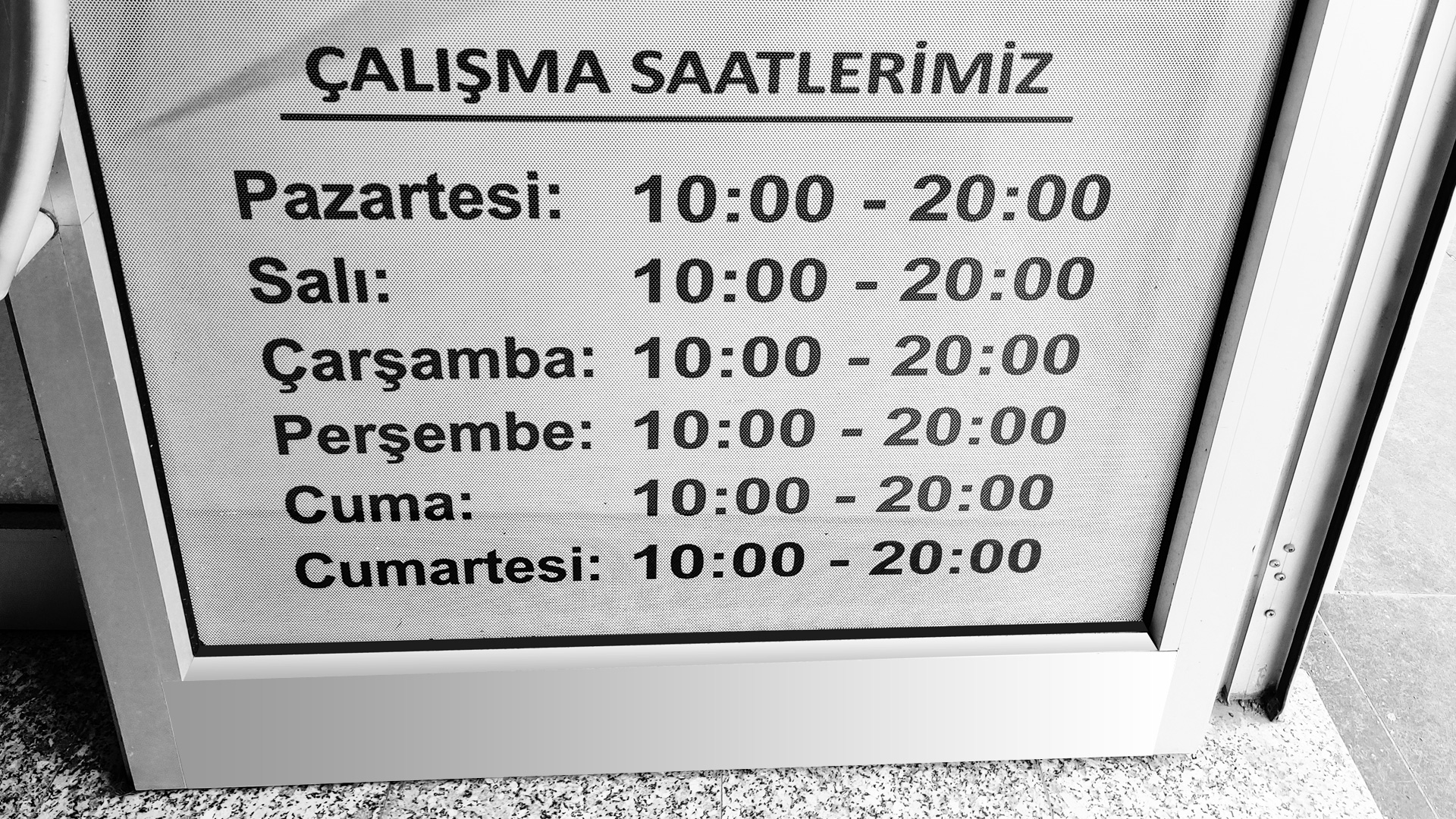 Dt. Sezen İlter Aydoğan Klinik | Ümraniye Diş Hekimi